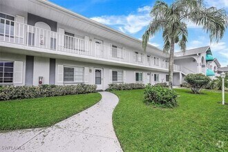 Building Photo - 260 Belina Dr