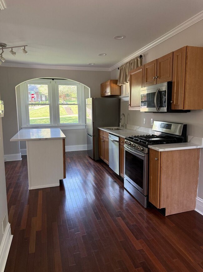 Building Photo - Nice 2bed Home in Ft Thomas