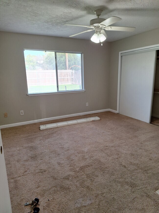Building Photo - 4206 Owens Creek Ln