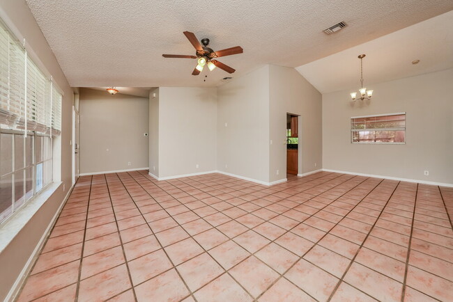 Building Photo - 244 Ponce De Leon St