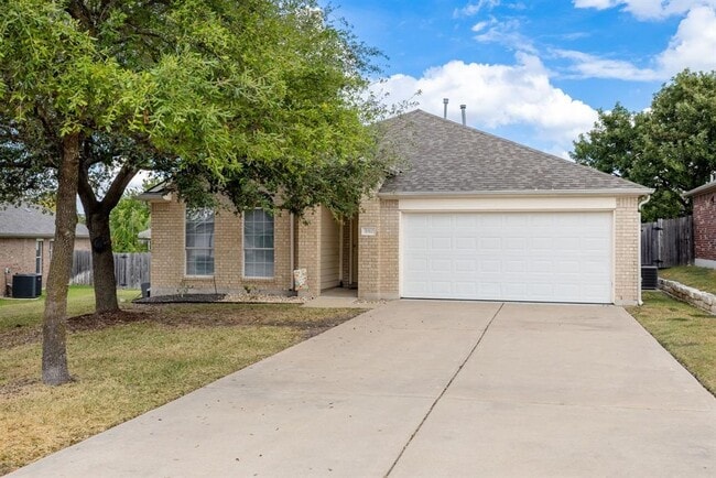Foto del edificio - 3312 Porter Creek Cove