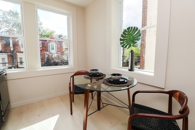 Foto del edificio - 1119 S 47th St