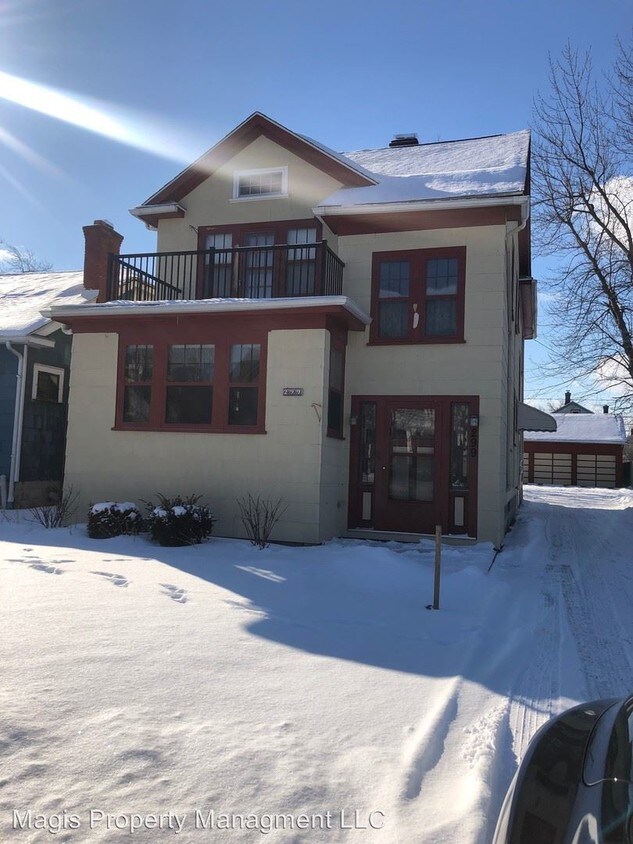 Foto principal - 299 McKinley Ave