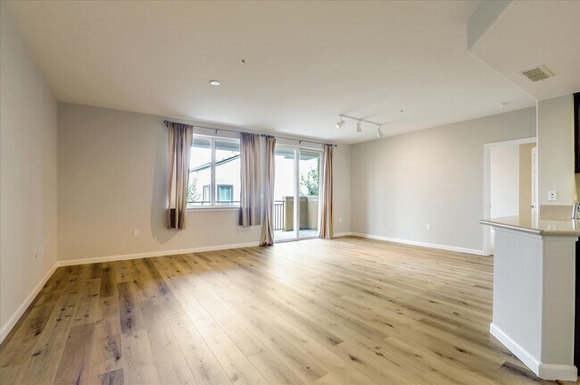 Foto del edificio - 809 Auzerais Ave