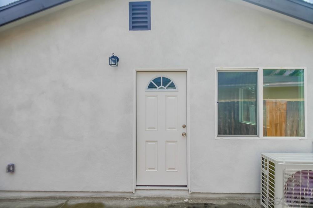Primary Photo - 6325 Newsome Dr