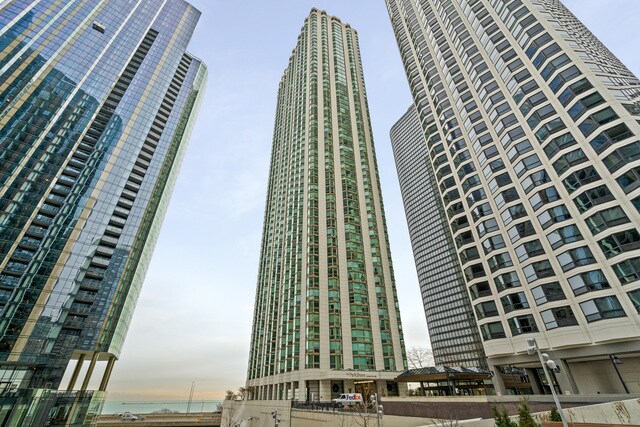 Building Photo - 195 N Harbor Dr