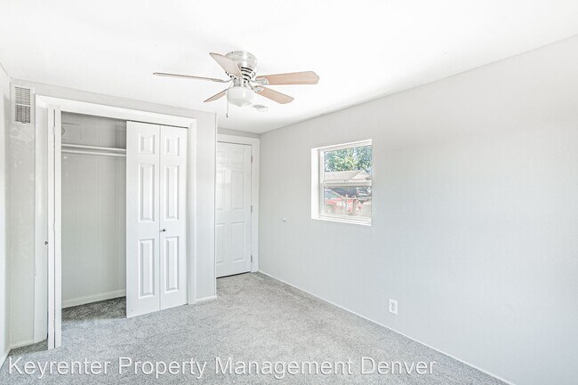 Building Photo - 2 br, 1 bath House - 1301 Kenton St.