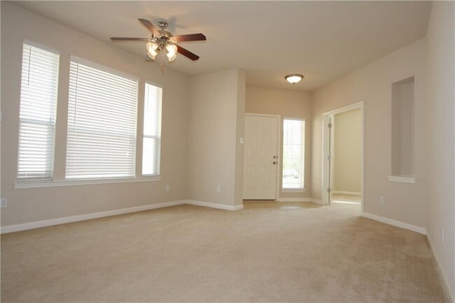 Building Photo - 8016 Levata Dr