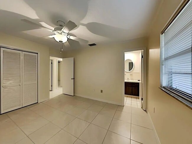 Building Photo - 3 Bed | 2 Bath | Corner Lot on Orchid Lake