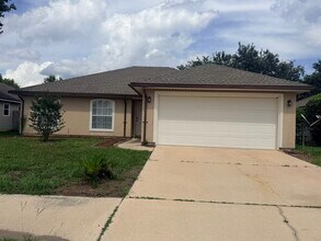 Building Photo - 6423 Crimson Leaf Ln
