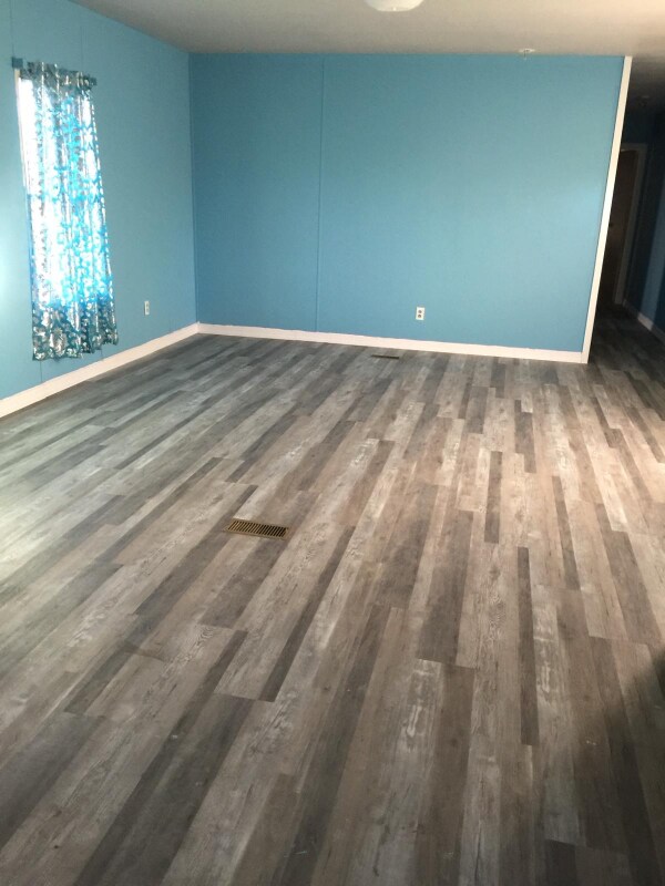 Foto del edificio - 27624 Lambert Rd