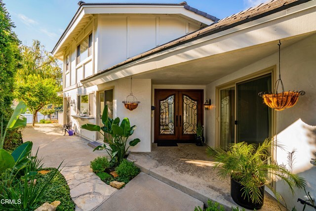 Building Photo - 32246 Oakshore Dr