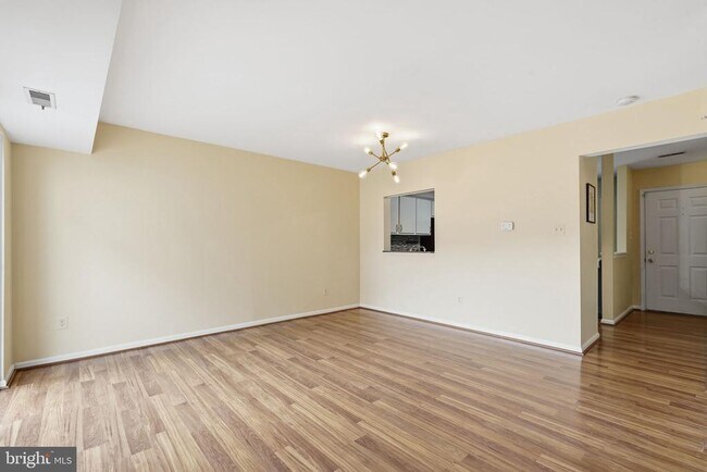 Foto del edificio - 168 Edinburgh Square