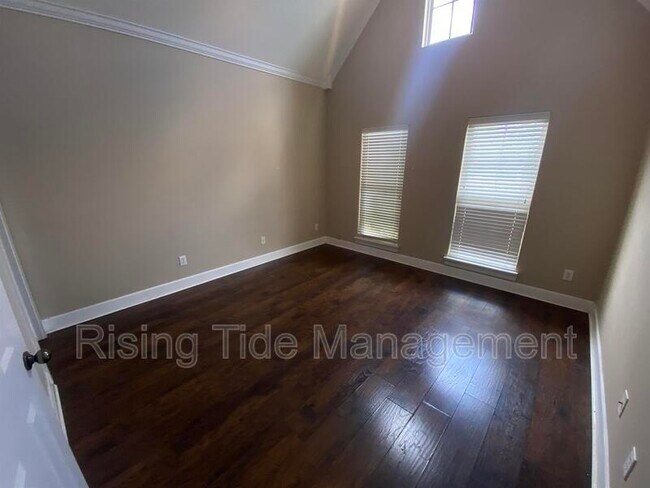 Foto del edificio - 173 Creekstone Tr