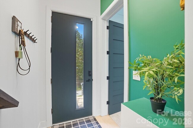 Foto del edificio - 1003 Zinc Ln