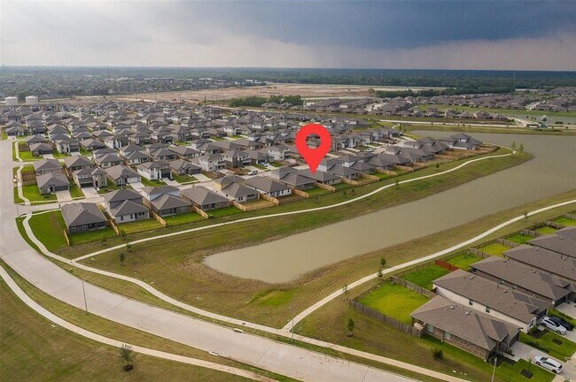 Building Photo - 7411 Victoria Brook Trace