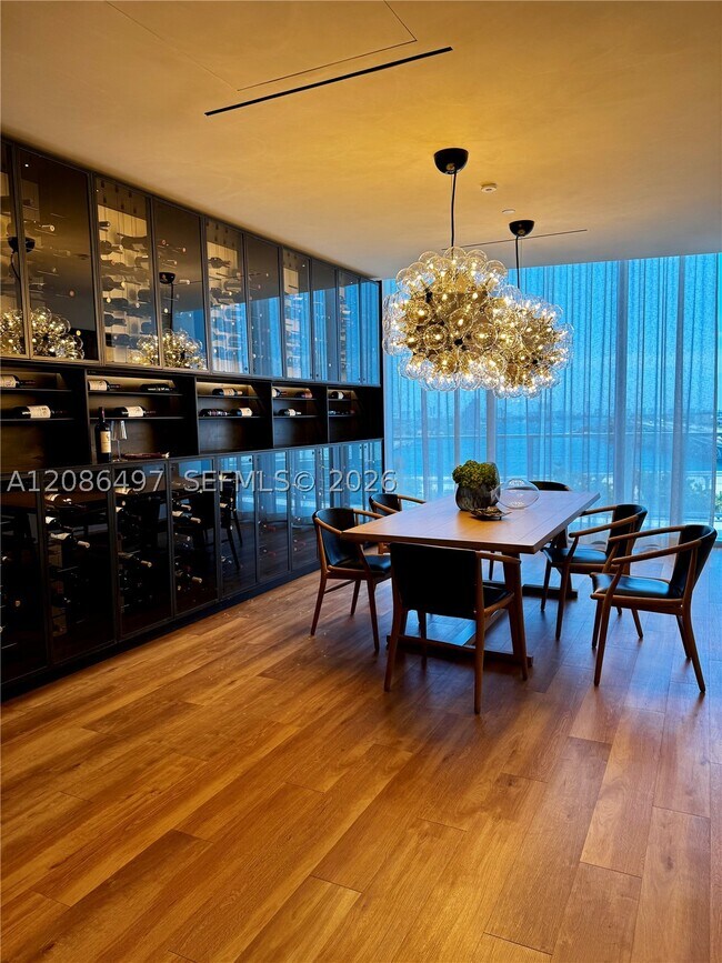 Building Photo - 1400 Biscayne Blvd