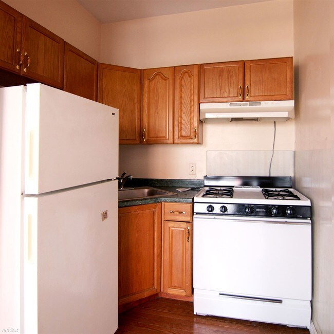 Building Photo - 547 Nostrand Ave