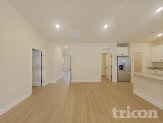 Foto del edificio - 7121 Jerimoth Dr