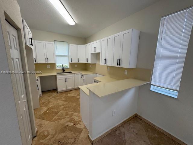 Foto del edificio - 21733 Ingraham Ave Rd