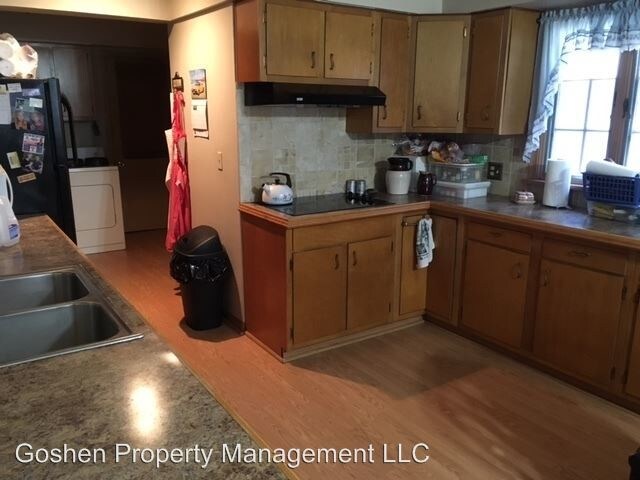 Building Photo - 2 br, 1.5 bath House - 644 S Yale