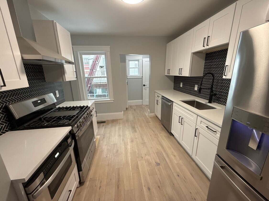Foto principal - 98 Woodstock St