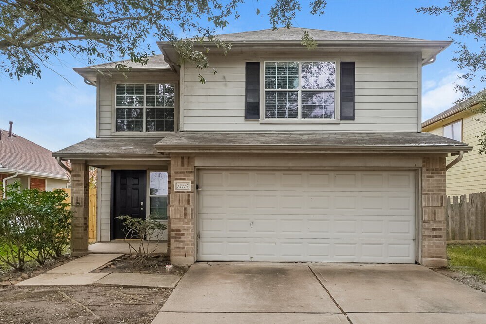 Primary Photo - 13115 Grassy Briar Ln