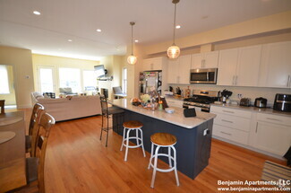 Building Photo - 143 Tremont St