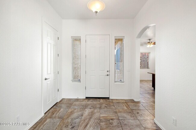 Foto del edificio - 4505 N Dryden