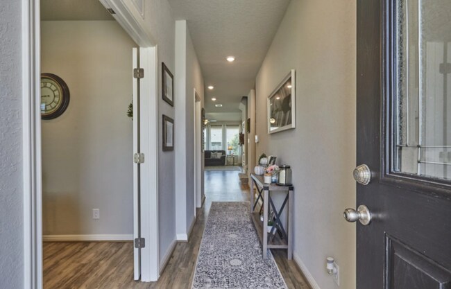 Foto del edificio - 11612 Bakersfield Pass