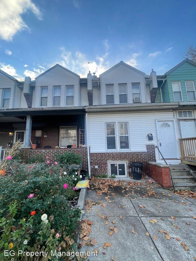 3 br, 2 bath House 4928 Warrington St. House Rental in Philadelphia