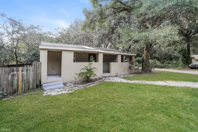 Building Photo - 3 br, 2 bath House - 5180 LAKE NINA DR