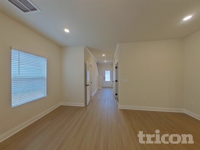 Foto del edificio - 7209 Jerimoth Dr