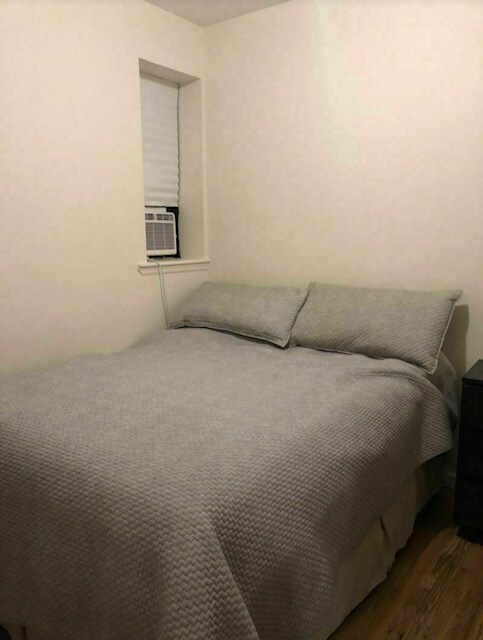 Foto del edificio - 404 Clinton Ave