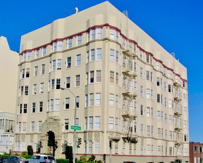 Foto del edificio - 1700 Broadway