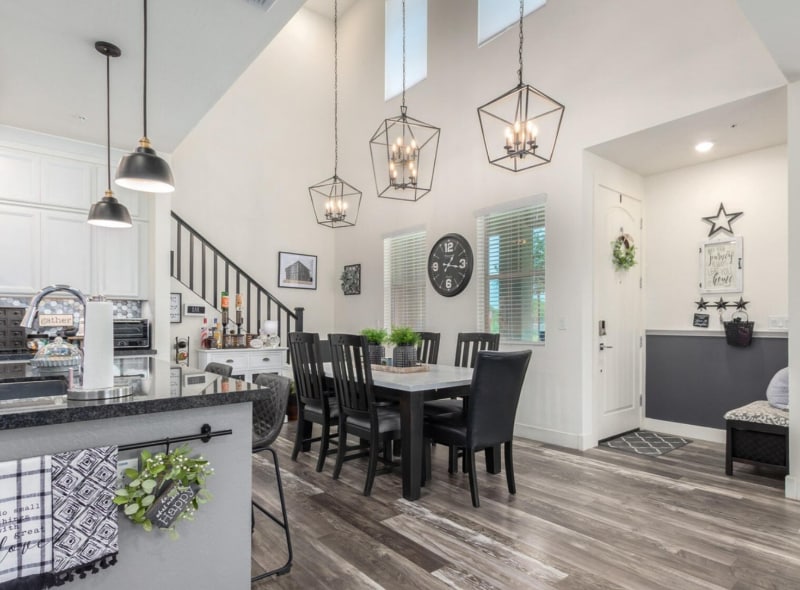 Foto principal - 3855 S McQueen Rd