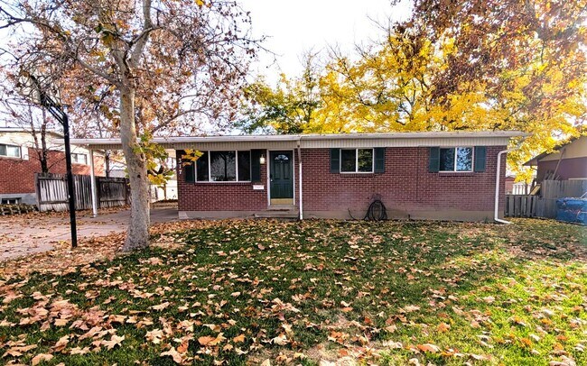 Foto del edificio - 317 W 930 N