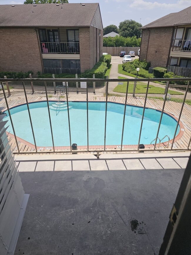 Photo - 9000 Bissonnet St Townhome