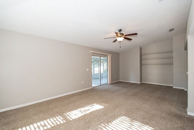 Building Photo - 2628 Cobblestone Forest Cir E