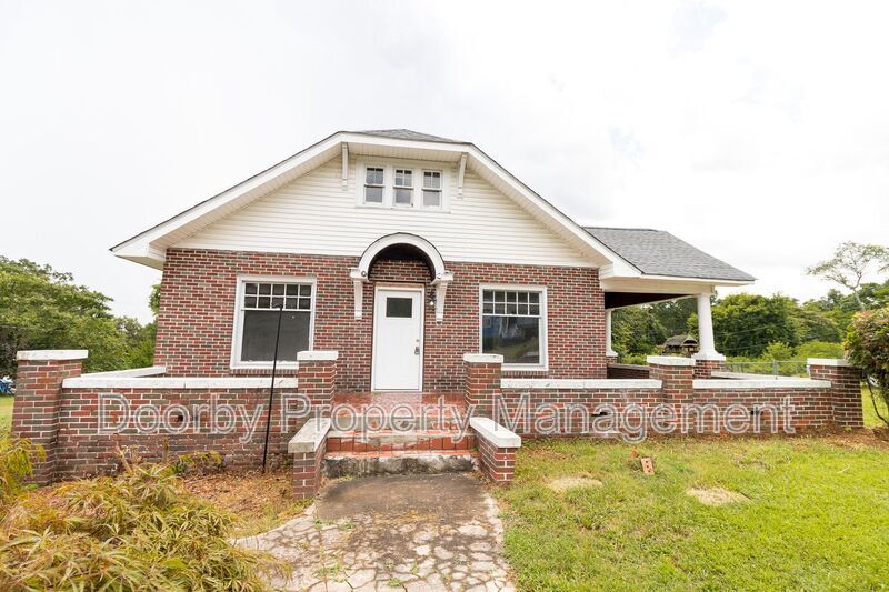 Photo - 2802 Fairview Dr
