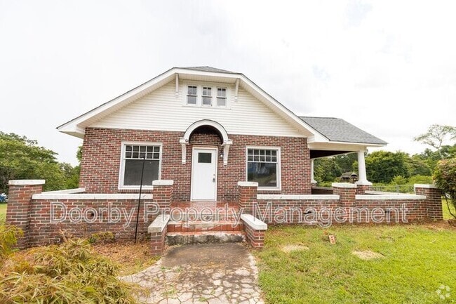 Building Photo - 2802 Fairview Dr