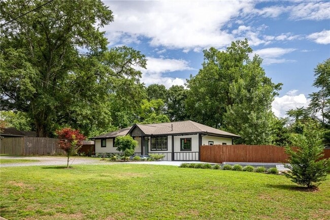 Building Photo - 1363 Orange Blossom Terrace SE