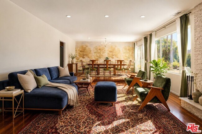 Foto del edificio - 2657 Zorada Dr