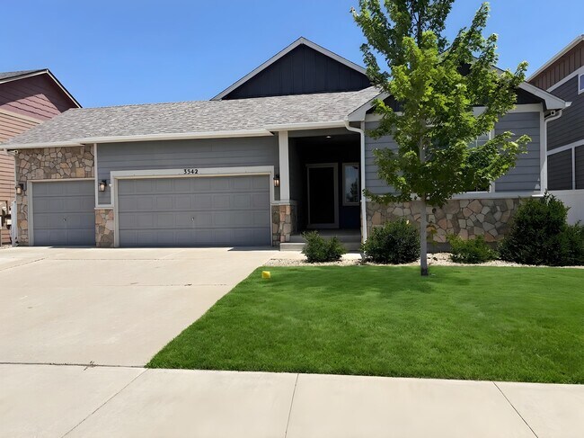 Photo - 3542 Lissa Dr (Berthoud, CO) House