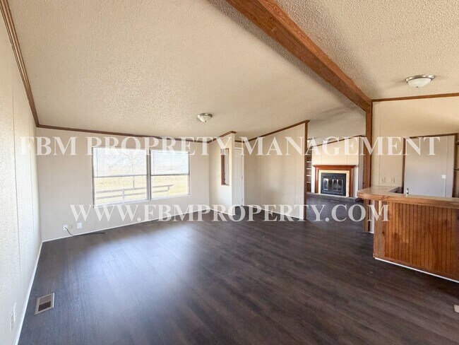 Foto del edificio - 1054 Cosby Rd