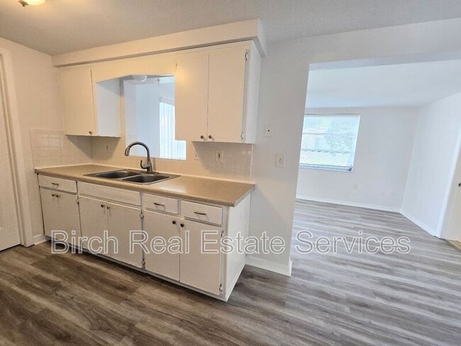Building Photo - 7904 Ironbark Dr