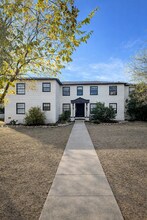 Building Photo - 734 Donaldson Ave