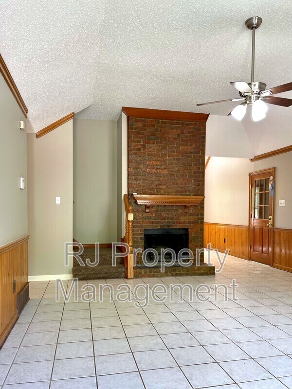 Photo - 4592 Tracy Lynn Dr House