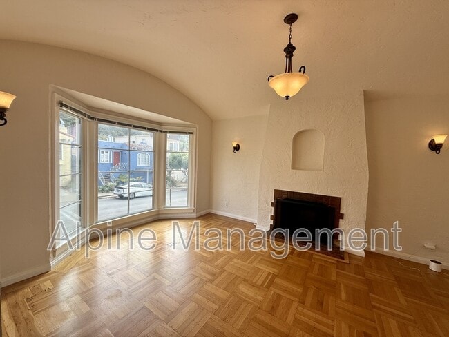 Foto del edificio - 658 Rockdale Dr