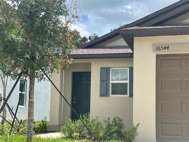 Foto del edificio - 36544 Smithfield Ln